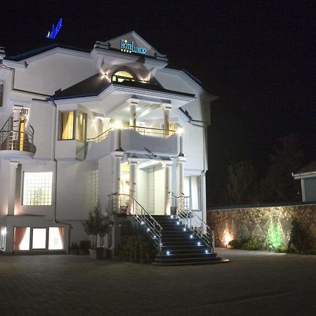 Hotel Luxor Suto Orizari Exterior foto